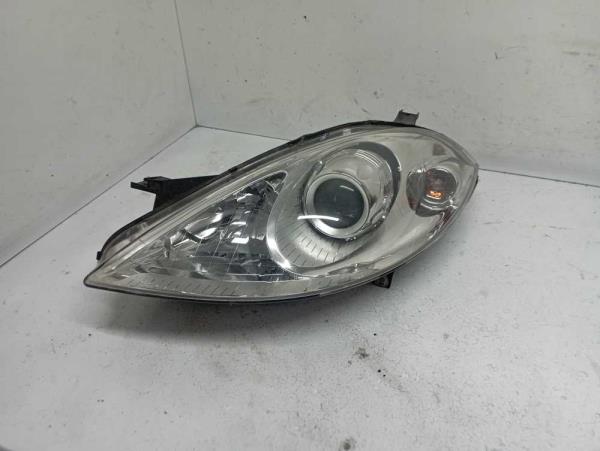 PHARE GAUCHE MERCEDES - Vue 1